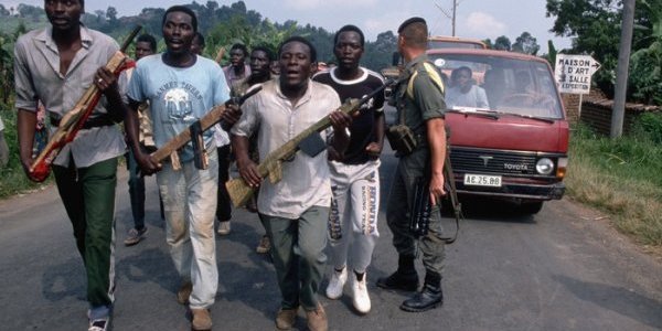 Image:Rwanda : Un militaire français témoigne du réarmement des génocidaires par la France